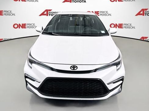 Certified 2025 Toyota Corolla XSE FWD image 3