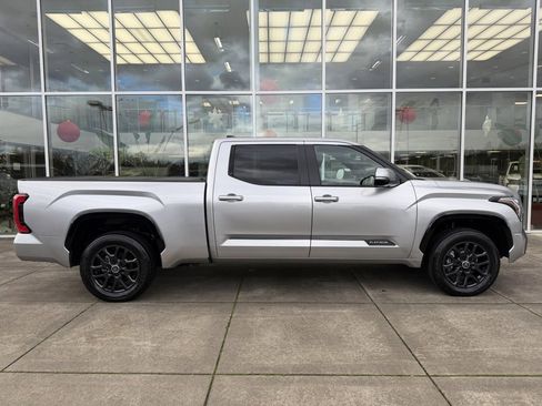 Used 2024 Toyota Tundra Platinum image 8