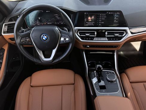 Used 2022 BMW 330e w/ Convenience Package RWD image 12