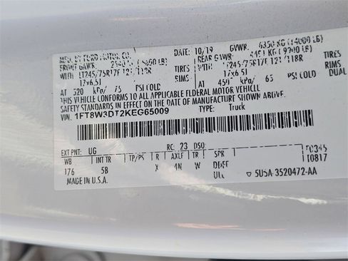 Used 2019 Ford F350 Lariat w/ Lariat Value Package image 34