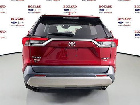 Used 2022 Toyota RAV4 Limited AWD/4WD image 7