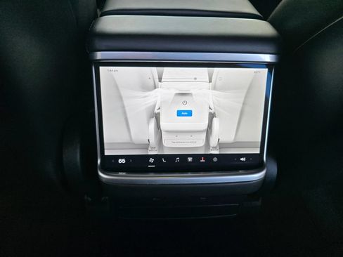 Used 2024 Tesla Model X AWD/4WD image 22