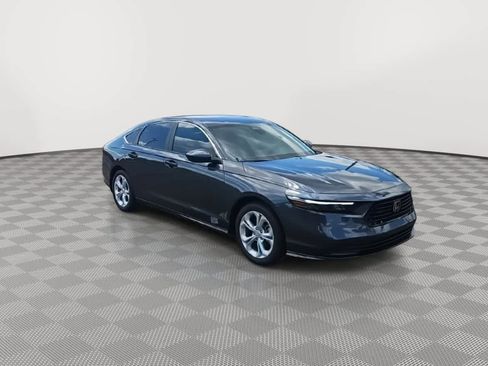 Certified 2025 Honda Accord LX image 2