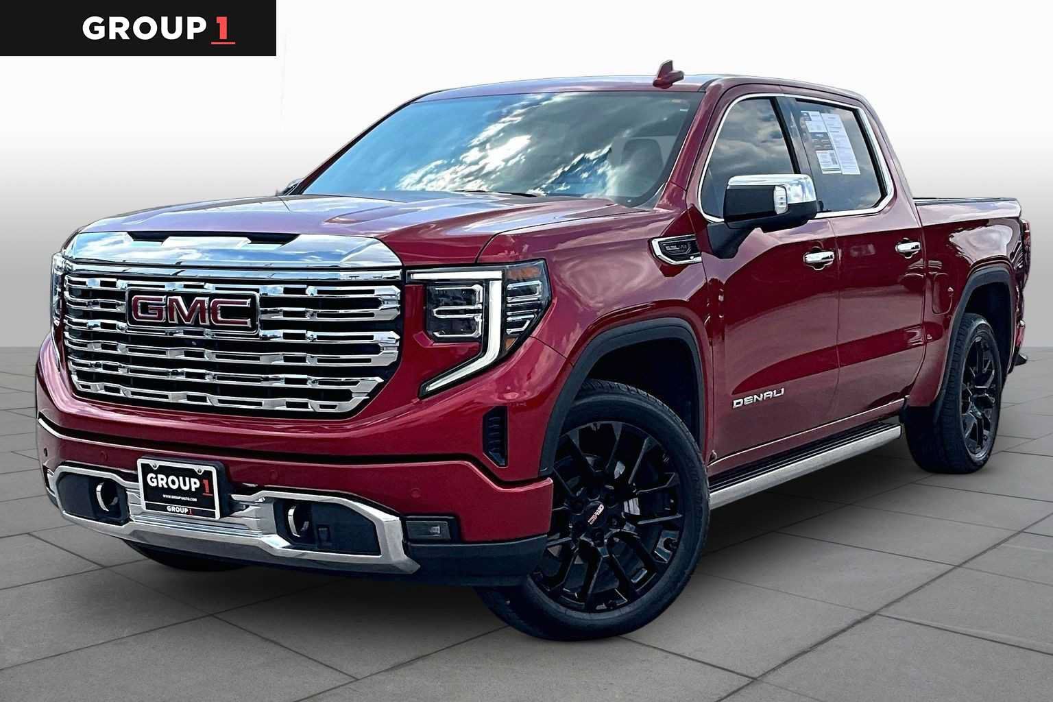 Used 2023 GMC Sierra 1500 Denali w/ Denali Reserve Package AWD/4WD image 1