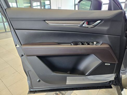 New 2025 MAZDA CX-5 Signature image 20
