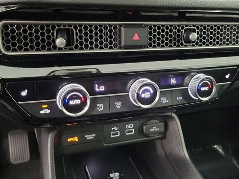 Certified 2023 Honda Civic Touring image 30