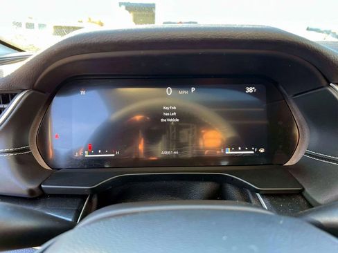 Certified 2023 Jeep Grand Cherokee Laredo w/ Luxury Tech Group I image 25