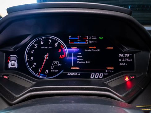 Used 2018 Lamborghini Huracan LP 580-2 image 18