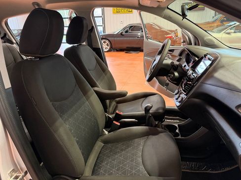 Used 2020 Chevrolet Spark LS image 19