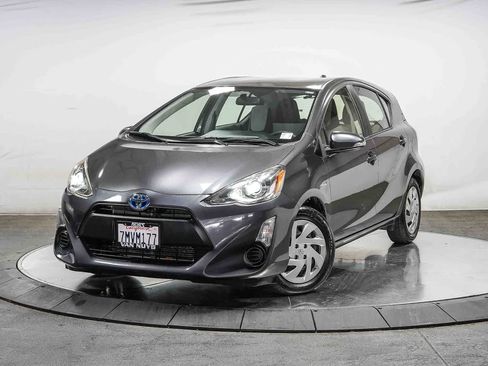 Used 2015 Toyota Prius C One FWD image 1
