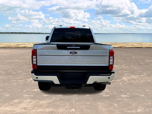 Used 2022 Ford F250 Lariat w/ Lariat Value Package AWD/4WD image 12