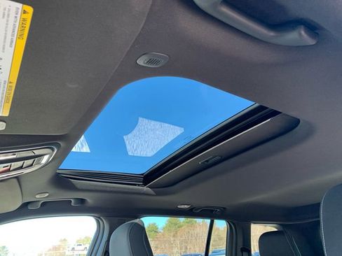 Used 2025 Jeep Grand Cherokee Laredo X w/ Luxury Tech Group I image 30