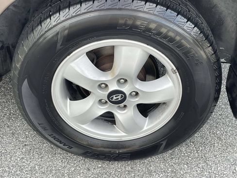 Used 2005 Hyundai Santa Fe GLS FWD image 7