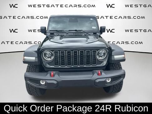 Used 2026 Jeep Gladiator Rubicon w/ Safety Group AWD/4WD image 2