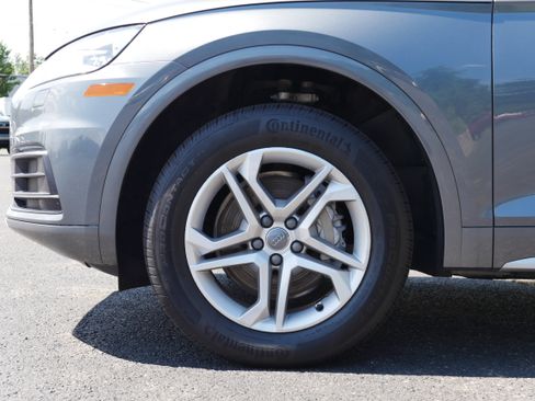 Used 2019 Audi Q5 2.0T Premium w/ Convenience Package AWD/4WD image 11
