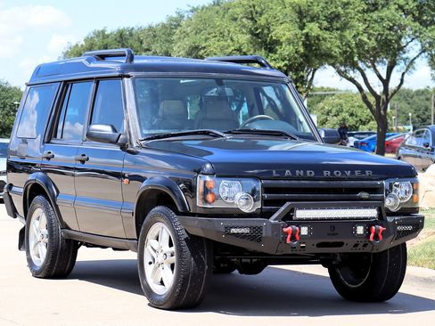 Used 2004 Land Rover Discovery SE image 2