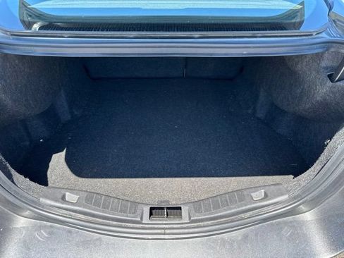 Used 2014 Ford Fusion SE FWD image 9