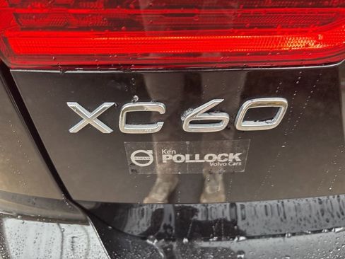 Certified 2023 Volvo XC60 B5 Core w/ Climate Package image 10