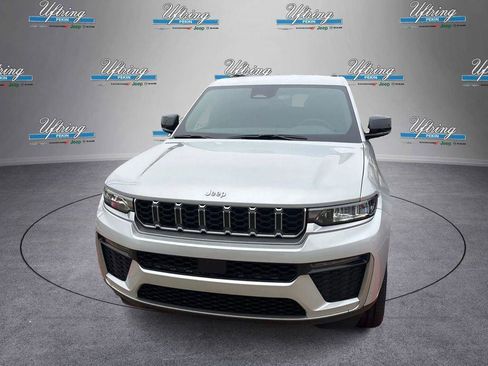 New 2026 Jeep Grand Cherokee Limited AWD/4WD image 8