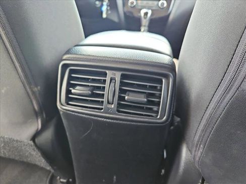 Used 2022 Nissan Rogue Sport S AWD/4WD image 16