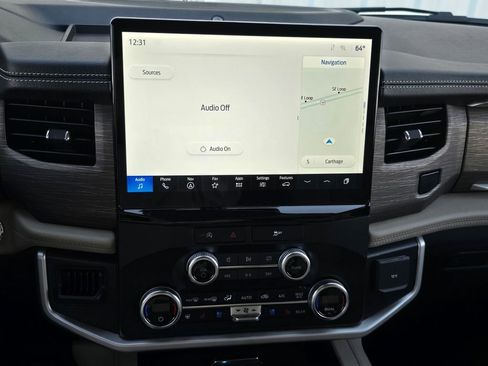 Used 2024 Ford Expedition Max Limited image 27