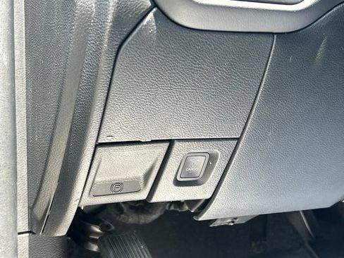 Used 2023 RAM 2500 Limited AWD/4WD image 23