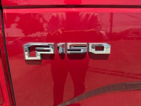 Used 2016 Ford F150 Lariat w/ Equipment Group 502A Luxury AWD/4WD image 8