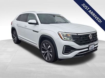 Used 2025 Volkswagen Atlas Cross Sport SEL Premium R-Line