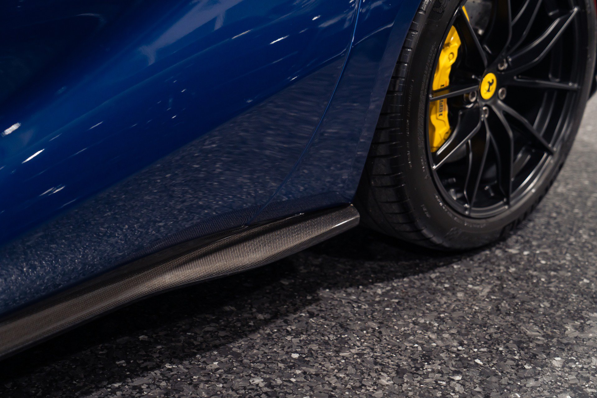 Used 2021 Ferrari 812 GTS RWD image 28