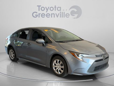 Used 2024 Toyota Corolla LE FWD image 8