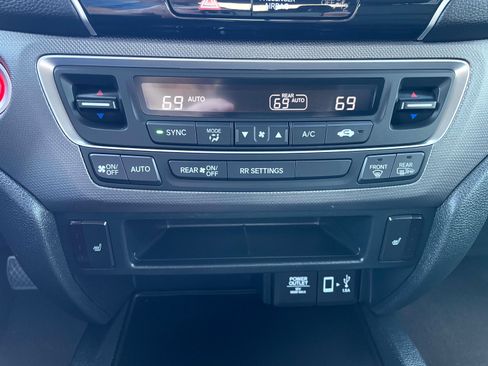 Used 2023 Honda Ridgeline RTL image 19