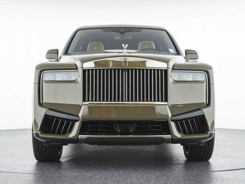New 2025 Rolls-Royce Cullinan image 14