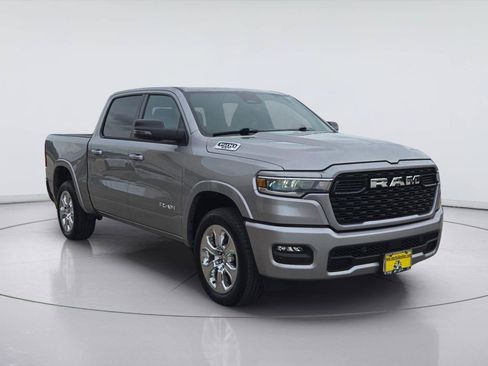 Used 2025 RAM 1500 Lone Star AWD/4WD image 7