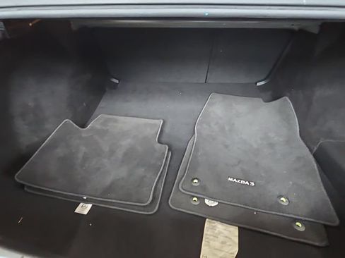 Used 2024 MAZDA MAZDA3 s FWD image 13