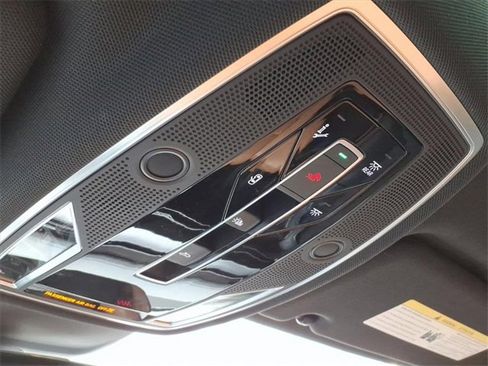 Used 2023 Audi S8 image 21