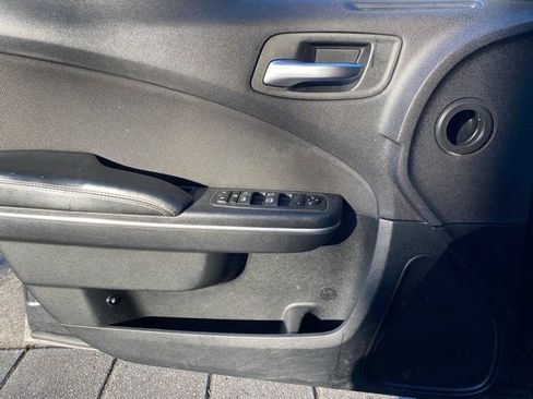 Used 2015 Dodge Charger SE w/ Popular Equipment Group RWD image 19