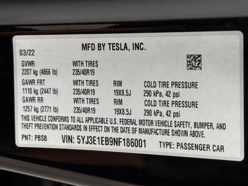 Used 2022 Tesla Model 3 Long Range AWD/4WD image 59