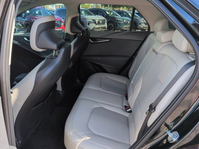 Used 2024 Kia Niro EX FWD image 13