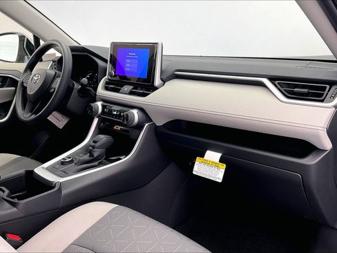 New 2025 Toyota RAV4 XLE image 6