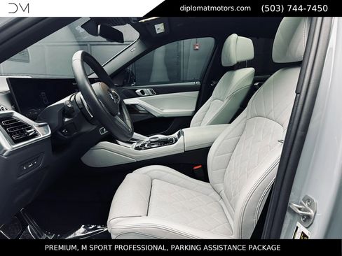 Used 2025 BMW X6 xDrive40i w/ Premium Package AWD/4WD image 18