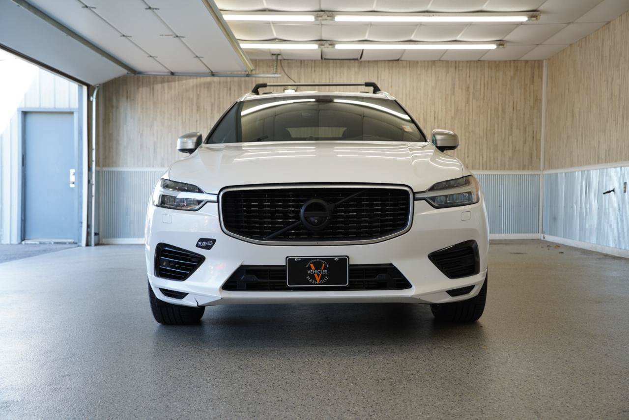 Used 2018 Volvo XC60 T8 R-Design w/ Convenience Package AWD/4WD image 2