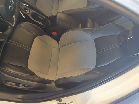 Used 2019 Toyota Corolla XSE FWD image 20
