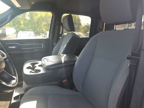 Used 2021 RAM 2500 Big Horn w/ Level 1 Equipment Group AWD/4WD image 19