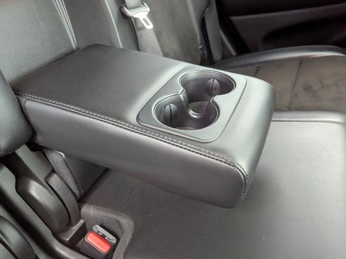 Used 2020 Jeep Grand Cherokee Altitude image 46