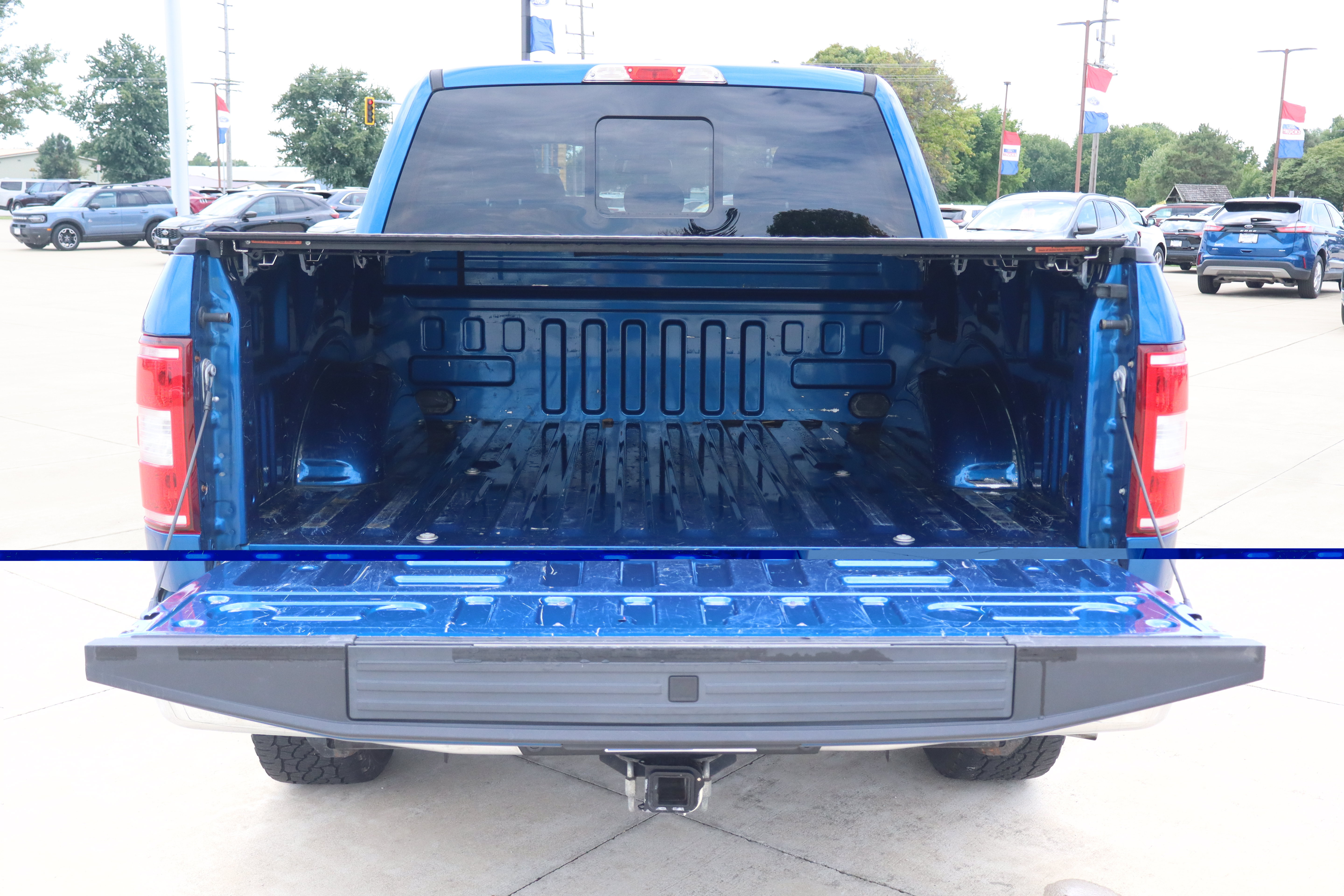 Used 2018 Ford F150 XLT w/ Equipment Group 302A Luxury AWD/4WD image 26