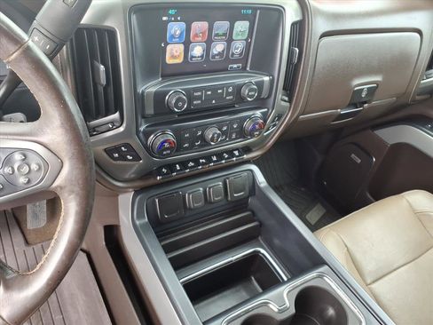Used 2018 Chevrolet Silverado 2500 LTZ w/ Duramax Plus Package image 33