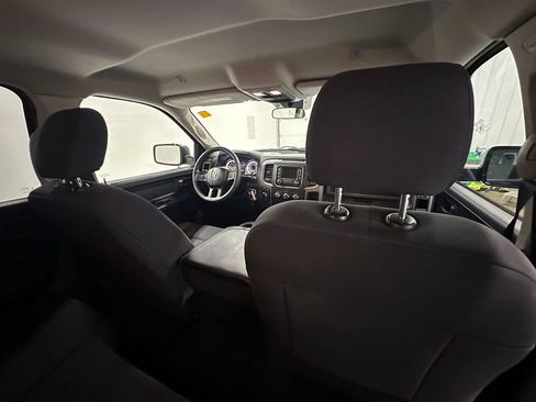 Used 2018 RAM 1500 Express w/ Express Value Package AWD/4WD image 24