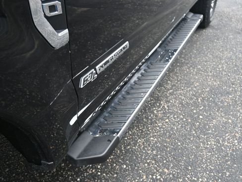 Used 2019 Ford F250 XLT w/ XLT Premium Package AWD/4WD image 16