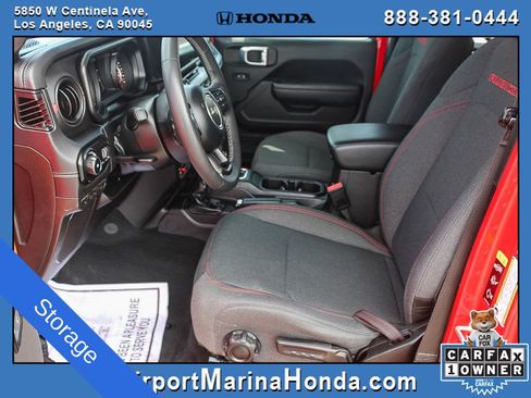 Used 2025 Jeep Wrangler Unlimited Rubicon AWD/4WD image 14
