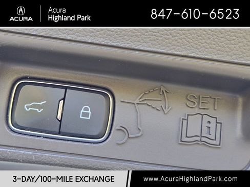 Used 2020 Ford Explorer Platinum w/ Premium Technology Package AWD/4WD image 22